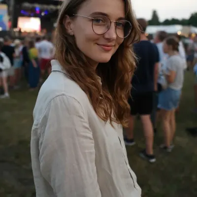 Аня
